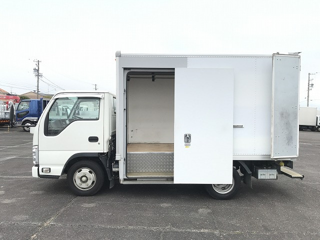 いすゞ エルフ 小型 バン 2RG-NHR88AN(99547) 14枚目