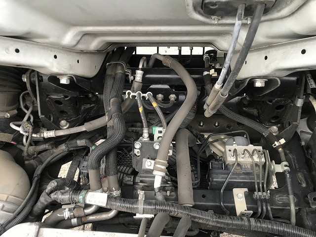 いすゞ エルフ 小型 バン 2RG-NHR88AN(99547) 26枚目