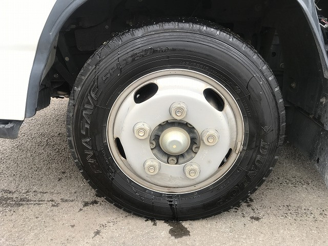 いすゞ エルフ 小型 バン 2RG-NHR88AN(99547) 31枚目