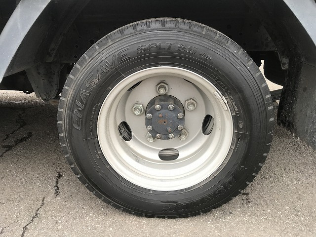 いすゞ エルフ 小型 バン 2RG-NHR88AN(99547) 32枚目