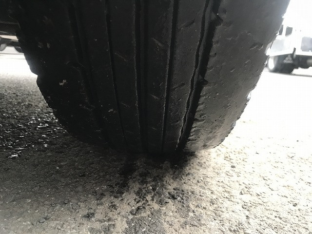 いすゞ エルフ 小型 バン 2RG-NHR88AN(99547) 35枚目