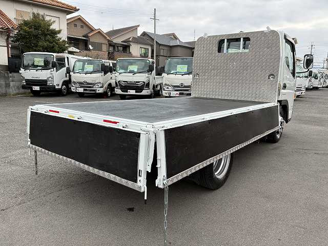 三菱ふそう キャンター 小型 平ボディ 2RG-FBA20(99550) 13枚目