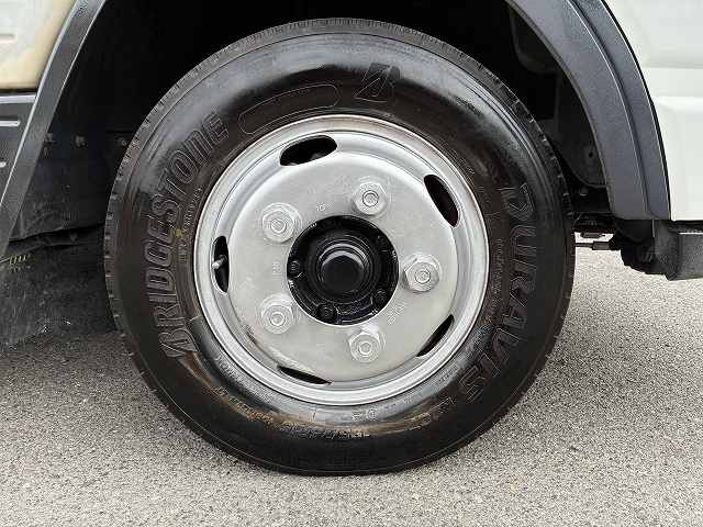 三菱ふそう キャンター 小型 平ボディ 2RG-FBA20(99550) 20枚目