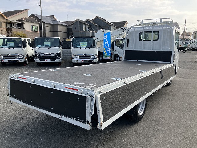 いすゞ エルフ 小型 平ボディ 2RG-NLR88AC(99551) 15枚目