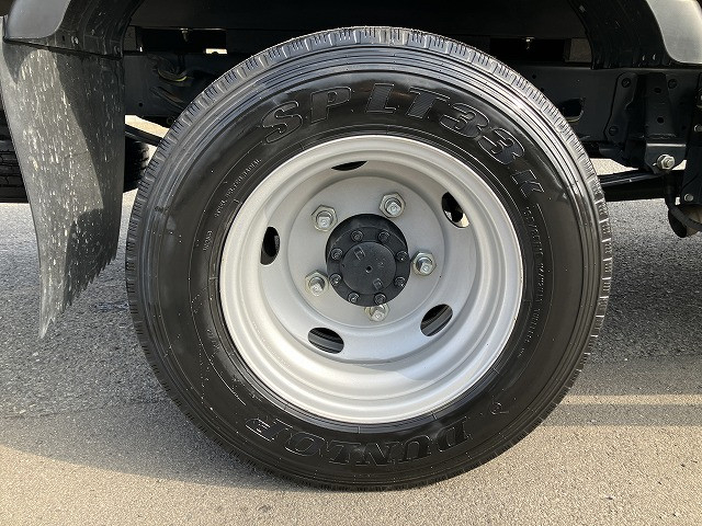 いすゞ エルフ 小型 平ボディ 2RG-NLR88AC(99551) 27枚目