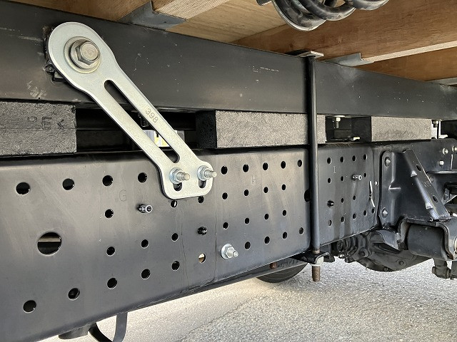 いすゞ エルフ 小型 平ボディ 2RG-NLR88AC(99551) 30枚目