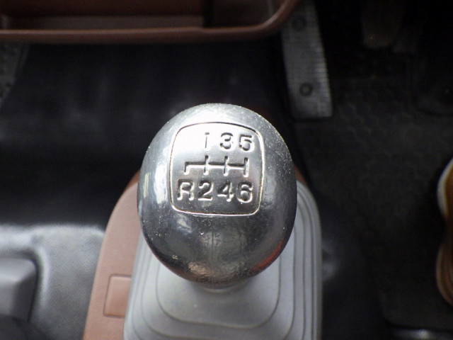 日野 レンジャー 小型 平ボディ（クレーン付） 2KG-FC2ABA(99552) 18枚目