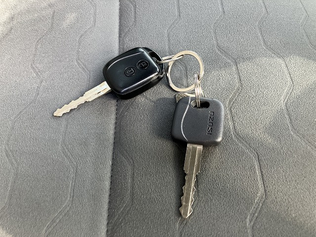 いすゞ エルフ 小型 平ボディ 2RG-NLR88AC(99551) 47枚目