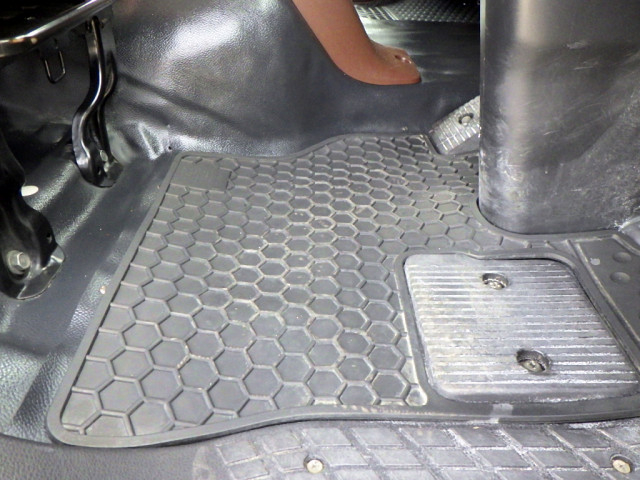 日野 レンジャー 小型 平ボディ（クレーン付） 2KG-FC2ABA(99552) 43枚目