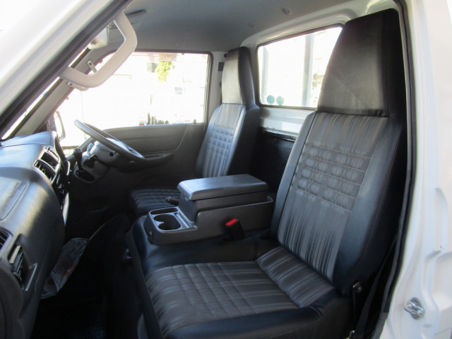 マツダ ボンゴ 小型 平ボディ DBF-SLP2T(99557) 26枚目