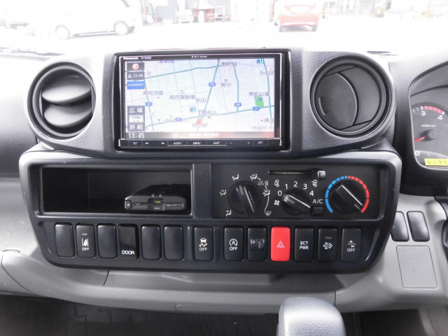 トヨタ ダイナ 小型 バン TPG-XZC605(99556) 33枚目