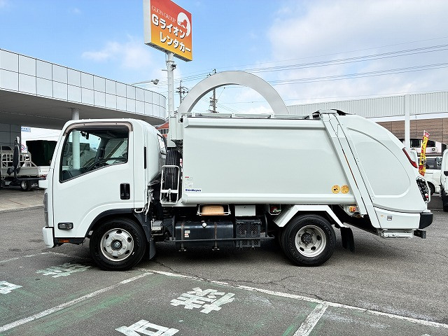 いすゞ エルフ 小型 塵芥車（プレス式） 2PG-NPR88YN(99563) 4枚目