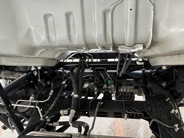 いすゞ エルフ 小型 塵芥車（プレス式） 2PG-NPR88YN(99563) 21枚目