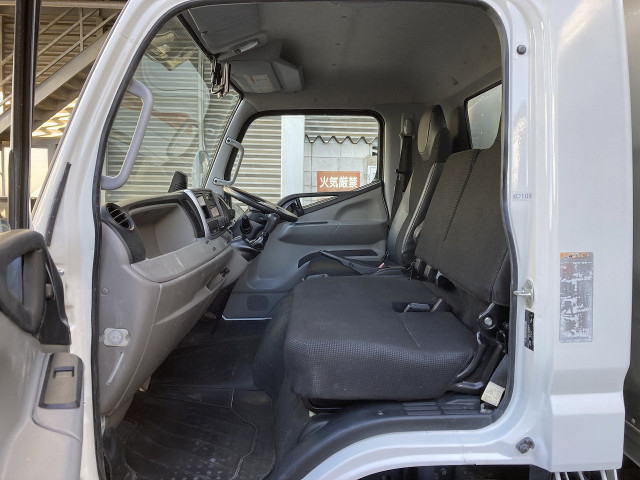 三菱ふそう キャンター 小型 バン TPG-FEB50(99562) 45枚目