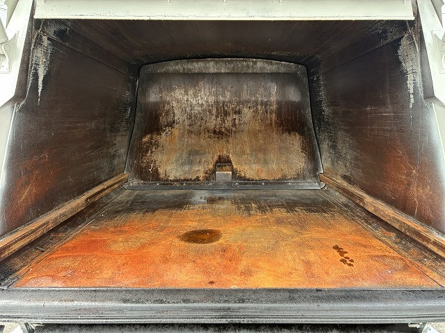 いすゞ エルフ 小型 塵芥車（プレス式） 2PG-NPR88YN(99563) 30枚目