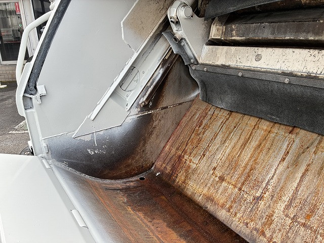 いすゞ エルフ 小型 塵芥車（プレス式） 2PG-NPR88YN(99563) 44枚目