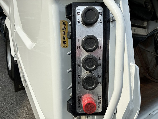 いすゞ エルフ 小型 塵芥車（プレス式） 2PG-NPR88YN(99563) 46枚目