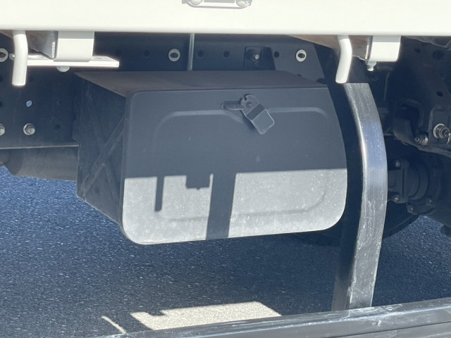三菱ふそう キャンター 小型 平ボディ TPG-FEB50(99565) 9枚目