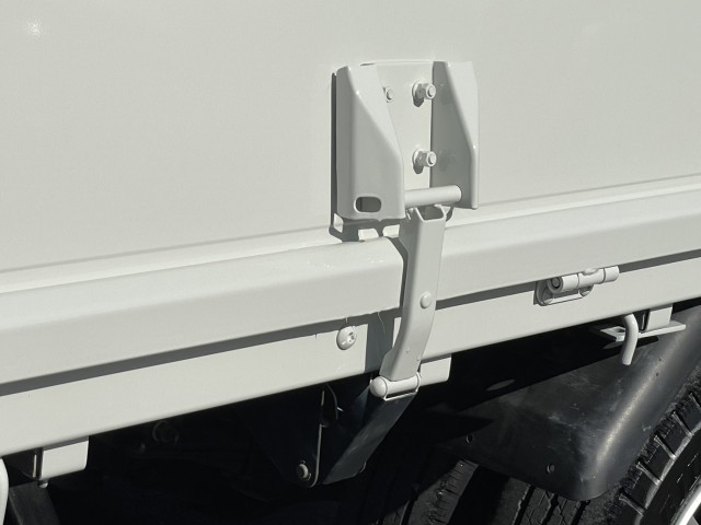 三菱ふそう キャンター 小型 平ボディ TPG-FEB50(99565) 12枚目