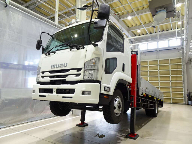 いすゞ フォワード 増トン 平ボディ（クレーン付） 2RG-FSR90S2(99569) 1枚目