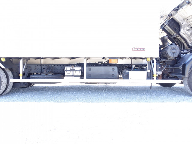 いすゞ フォワード 中型 冷蔵冷凍バン 2PG-FRR90T2(99568) 19枚目