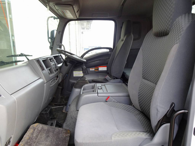 いすゞ フォワード 増トン 平ボディ（クレーン付） 2RG-FSR90S2(99569) 12枚目