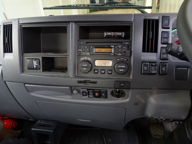 いすゞ フォワード 増トン 平ボディ（クレーン付） 2RG-FSR90S2(99569) 15枚目