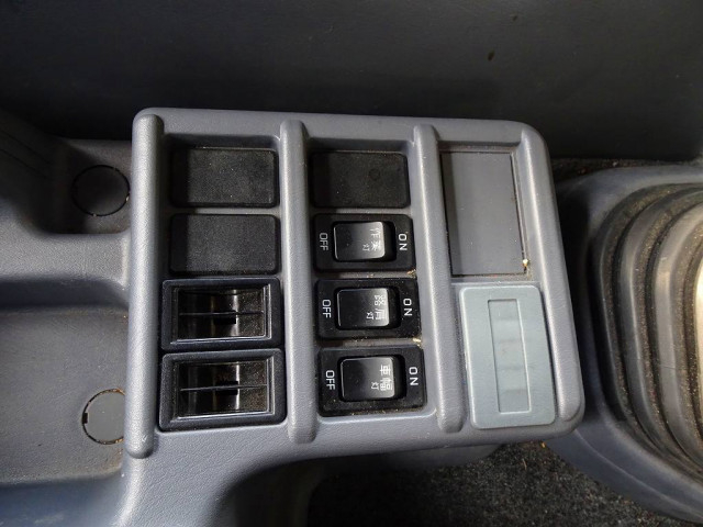 いすゞ フォワード 増トン 平ボディ（クレーン付） 2RG-FSR90S2(99569) 18枚目