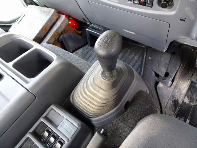 いすゞ フォワード 増トン 平ボディ（クレーン付） 2RG-FSR90S2(99569) 19枚目