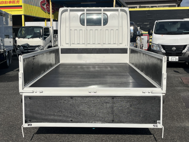 三菱ふそう キャンターガッツ 小型 平ボディ TKG-BSZ2F24(99570) 6枚目