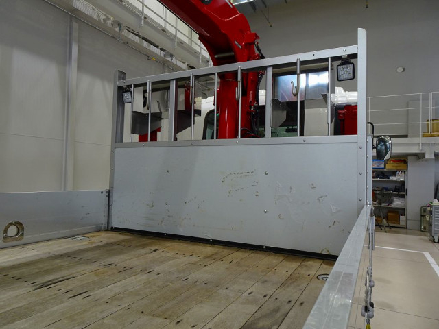 いすゞ フォワード 増トン 平ボディ（クレーン付） 2RG-FSR90S2(99569) 27枚目