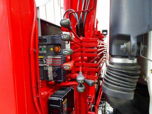 いすゞ フォワード 増トン 平ボディ（クレーン付） 2RG-FSR90S2(99569) 32枚目