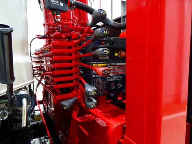 いすゞ フォワード 増トン 平ボディ（クレーン付） 2RG-FSR90S2(99569) 34枚目