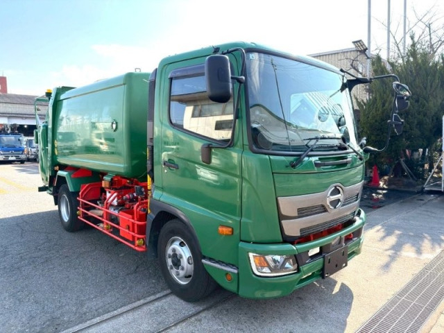 日野 レンジャー 増トン 塵芥車（プレス式） 2KG-GC2ABA(99571) 2枚目