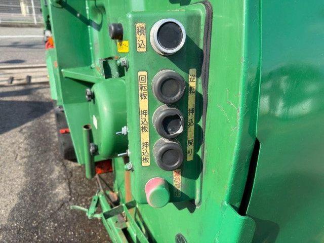 日野 レンジャー 増トン 塵芥車（プレス式） 2KG-GC2ABA(99571) 16枚目