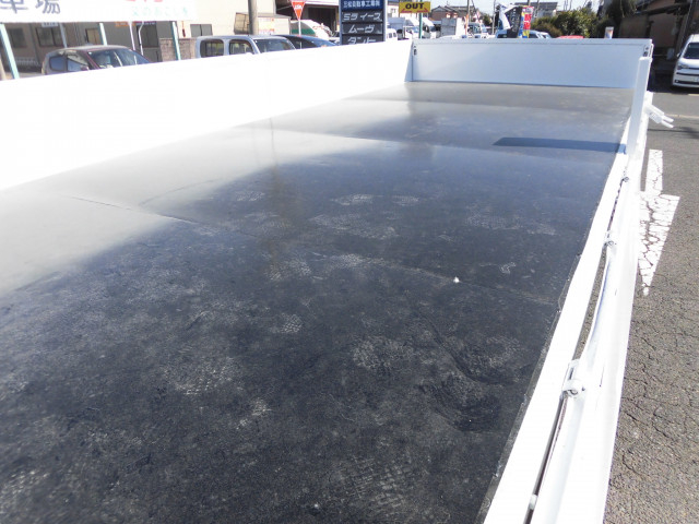 いすゞ エルフ 小型 平ボディ TPG-NPR85YN(99572) 16枚目