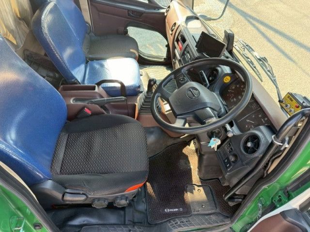 日野 レンジャー 増トン 塵芥車（プレス式） 2KG-GC2ABA(99571) 32枚目