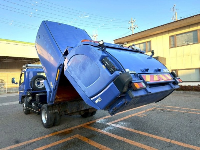 三菱ふそう キャンター 小型 塵芥車（プレス式） 2PG-FEB90(99574) 8枚目