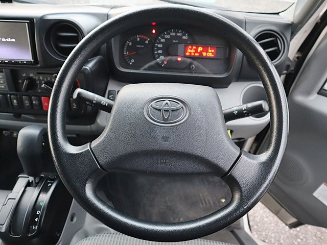 トヨタ トヨエース 小型 冷蔵冷凍バン TPG-XZC605(99576) 4枚目