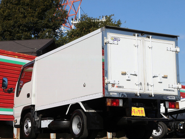 いすゞ エルフ 小型 冷蔵冷凍バン TPG-NHR85AN(99577) 10枚目