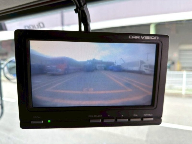 UDトラックス（日産） クオン 大型 平ボディ（クレーン付） QPG-CW5YL(99575) 33枚目