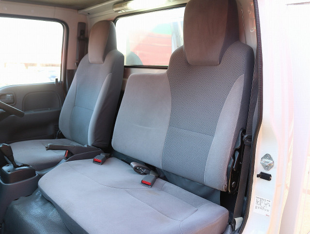 いすゞ エルフ 小型 冷蔵冷凍バン TPG-NHR85AN(99577) 41枚目