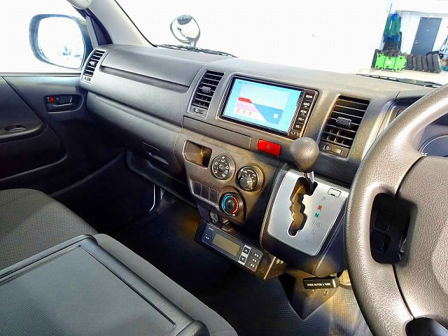 トヨタ レジアスエース 小型 冷蔵冷凍バン LDF-KDH206V(99583) 9枚目