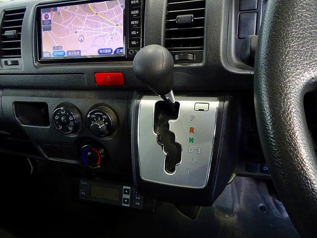 トヨタ レジアスエース 小型 冷蔵冷凍バン LDF-KDH206V(99583) 15枚目