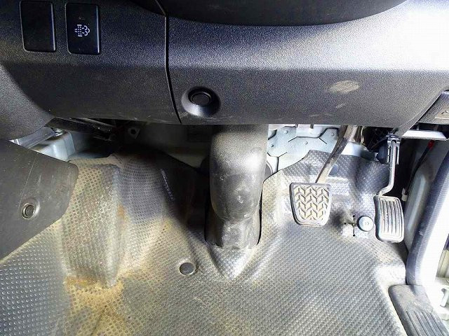 トヨタ レジアスエース 小型 冷蔵冷凍バン LDF-KDH206V(99583) 16枚目