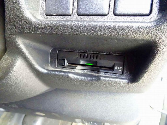 トヨタ レジアスエース 小型 冷蔵冷凍バン LDF-KDH206V(99583) 18枚目