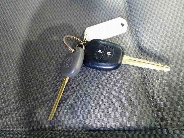 トヨタ レジアスエース 小型 冷蔵冷凍バン LDF-KDH206V(99583) 37枚目