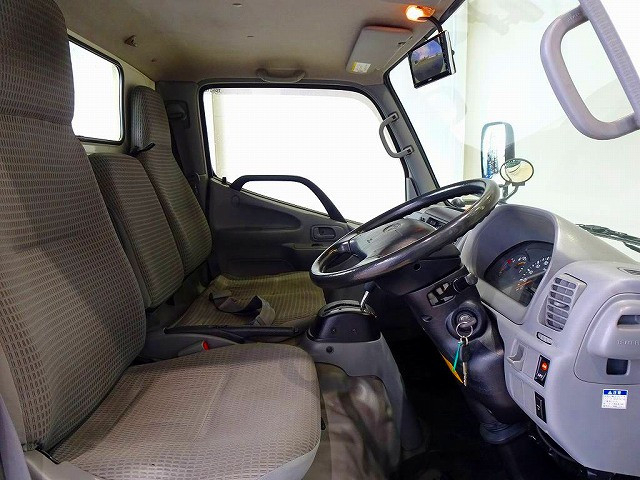 トヨタ ダイナ 小型 平ボディ LDF-KDY231(99584) 6枚目