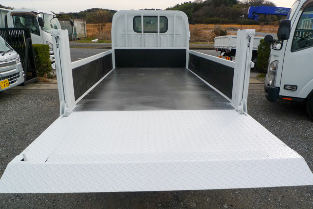 いすゞ エルフ 小型 平ボディ TRG-NJR85A(99586) 7枚目