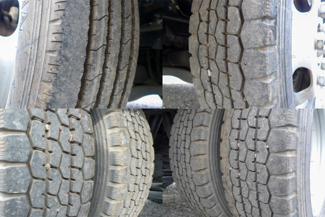 いすゞ エルフ 小型 平ボディ TRG-NJR85A(99586) 20枚目